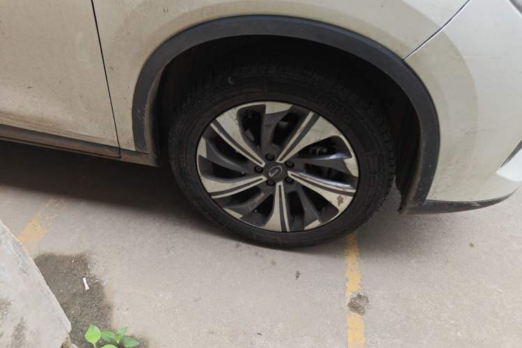 Used GAC Trumpchi GS4 2021 270T Automatic Tech Luxury Edition Right Front Wheel Hub