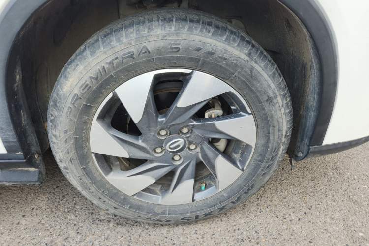 Used GAC Trumpchi GS4 2021 270T Manual Comfort Edition Right Front Wheel Hub