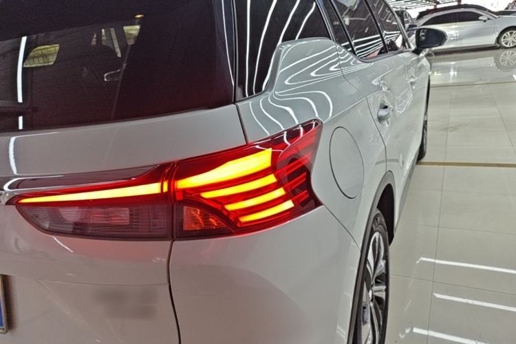 Used GAC Trumpchi GS4 2021 270T Automatic Smart Connectivity Technology Edition Right Rear Taillight