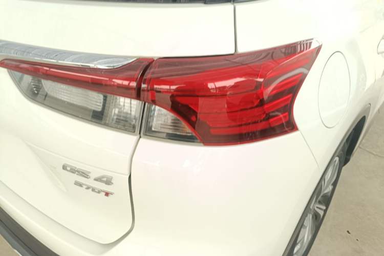 Used GAC Trumpchi GS4 2021 270T Automatic Smart Connectivity Technology Edition Right Rear Taillight