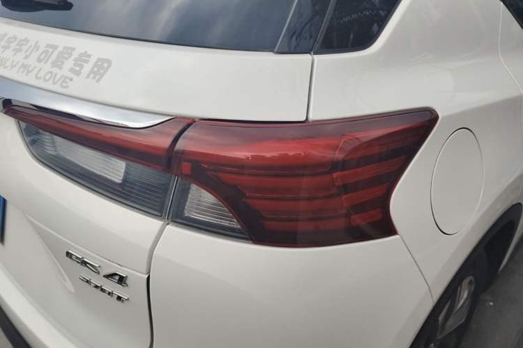 Used GAC Trumpchi GS4 2021 270T Automatic Smart Connectivity Technology Edition Right Rear Taillight