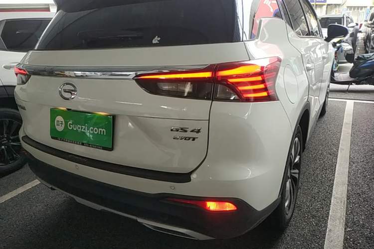 Used GAC Trumpchi GS4 2021 270T Automatic Smart Connectivity Technology Edition Right Rear Taillight