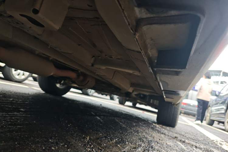Used GAC Trumpchi GS4 2021 270T Automatic Elite Tech Edition Right Side Sill