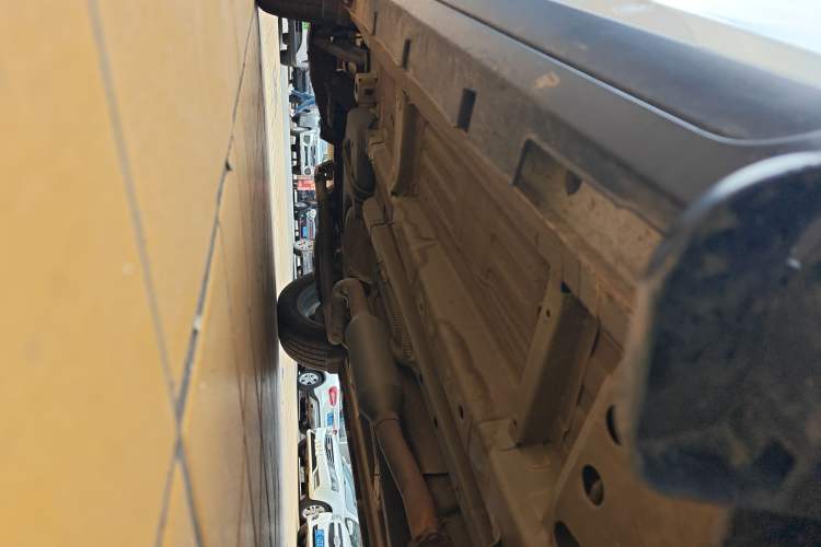 Used GAC Trumpchi GS4 2021 270T Automatic Elite Tech Edition Right Side Sill