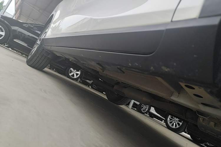 Used GAC Trumpchi GS4 2021 270T Automatic Smart Connectivity Technology Edition Right Side Sill