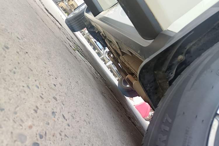 Used GAC Trumpchi GS4 2021 270T Manual Elite Edition Right Side Sill