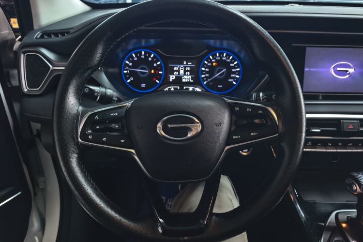 Used GAC Trumpchi GS4 2021 270T Automatic Elite Tech Edition Steering Wheel