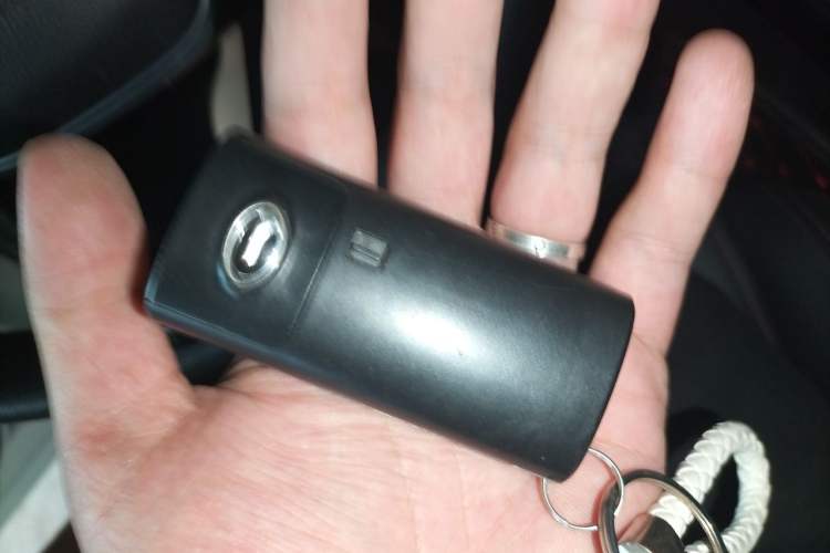 Used GAC Trumpchi GS4 2021 270T Automatic Elite Tech Edition Vehicle Key