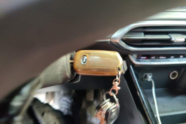 Used GAC Trumpchi GS4 2021 270T Manual Comfort Edition Vehicle Key