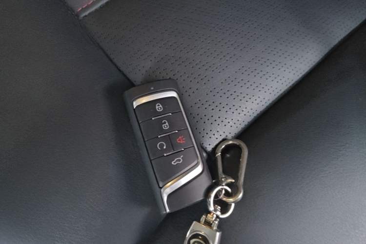 Used GAC Trumpchi GS4 2021 270T Automatic Elite Tech Edition Vehicle Key