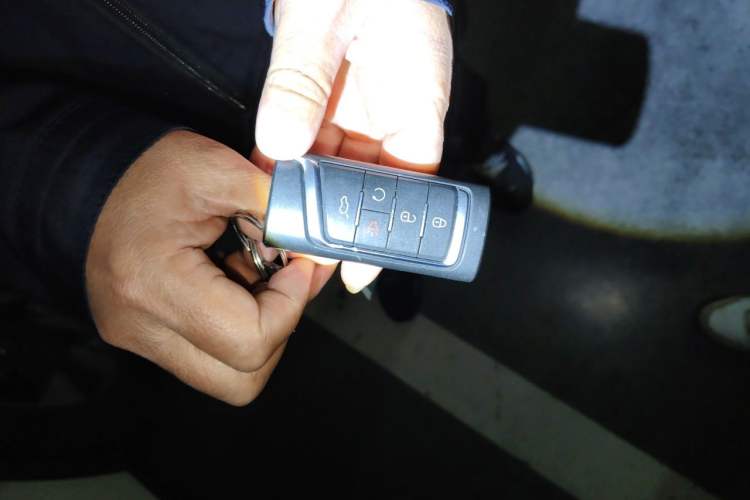 Used GAC Trumpchi GS4 2021 270T Automatic Elite Tech Edition Vehicle Key