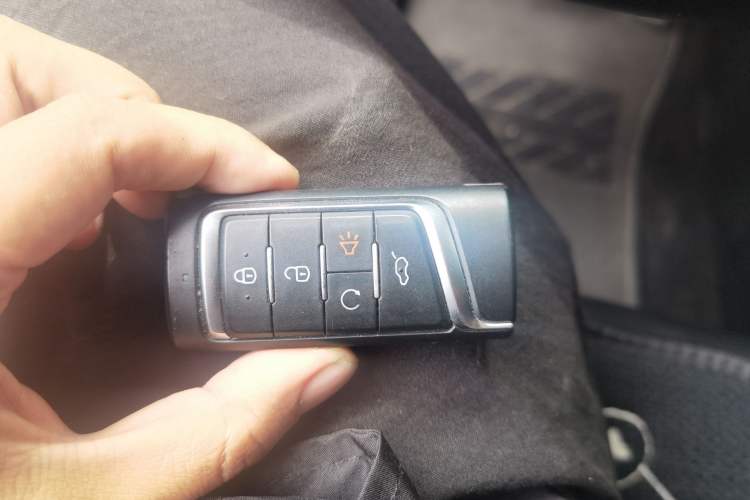 Used GAC Trumpchi GS4 2021 270T Automatic Elite Tech Edition Vehicle Key