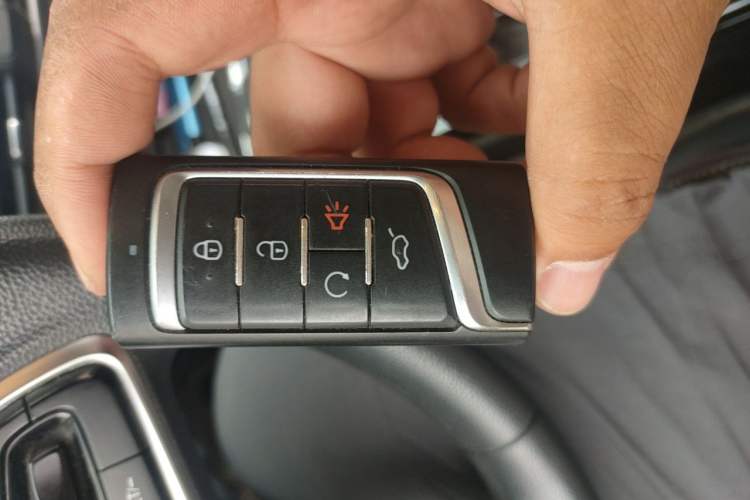 Used GAC Trumpchi GS4 2021 270T Automatic Elite Tech Edition Vehicle Key