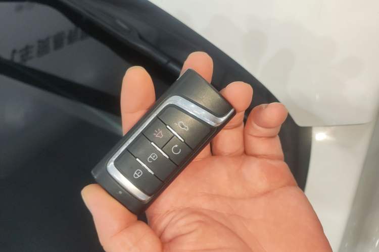 Used GAC Trumpchi GS4 2021 270T DCT Elite Edition Vehicle Key