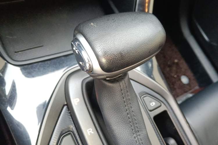 Used GAC Trumpchi GS4 2022 270T Automatic Smart Drive Technology Edition Gear Lever