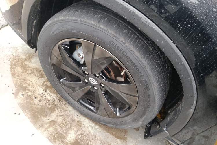 Used GAC Trumpchi GS4 2022 270T Automatic Smart Drive Technology Edition Left Front Wheel Hub