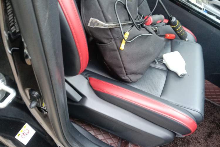 Used GAC Trumpchi GS4 2022 270T Automatic Smart Drive Technology Edition Right Front Seat