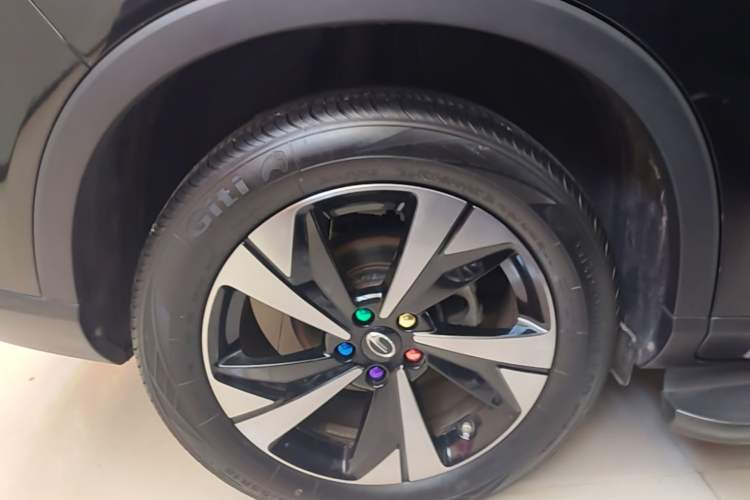 Used GAC Trumpchi GS4 2022 270T Automatic Smart Drive Technology Edition Right Rear Wheel Hub