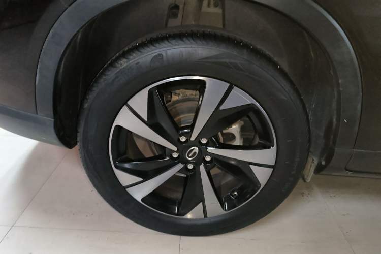 Used GAC Trumpchi GS4 2022 270T Automatic Smart Drive Technology Edition Right Rear Wheel Hub