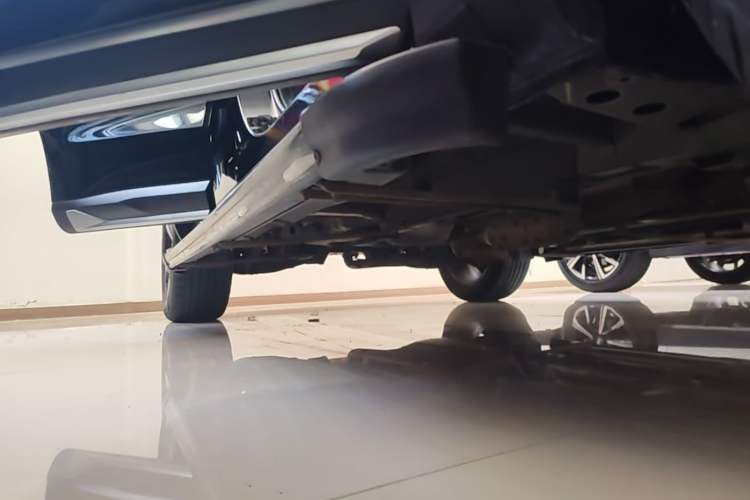 Used GAC Trumpchi GS4 2022 270T Automatic Smart Drive Technology Edition Right Side Sill