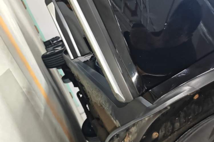 Used GAC Trumpchi GS4 2022 270T Automatic Smart Drive Technology Edition Right Side Sill