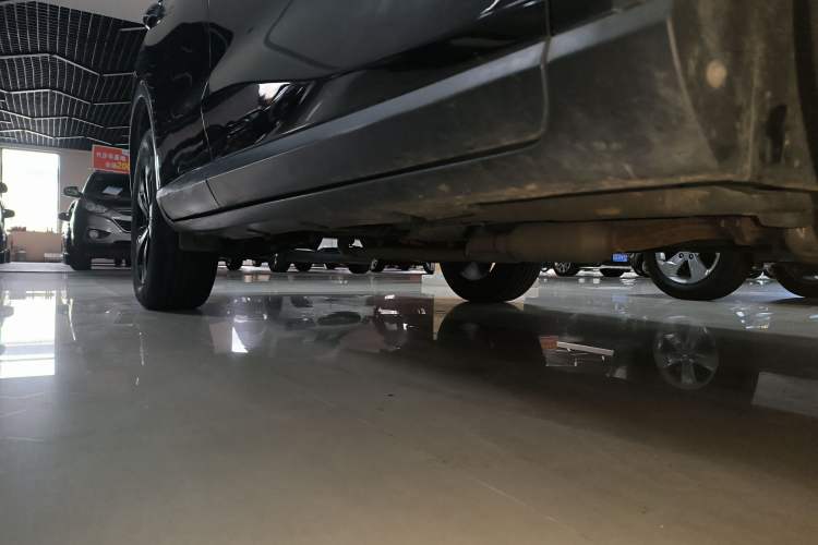 Used GAC Trumpchi GS4 2022 270T Automatic Smart Drive Technology Edition Right Side Sill