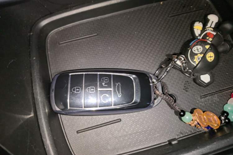 Used GAC Trumpchi GS4 2022 270T Automatic Smart Drive Navigation Edition Vehicle Key
