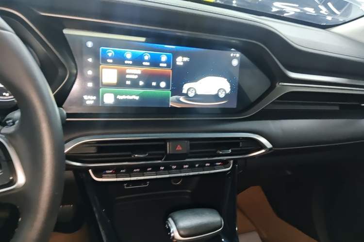 Used GAC Trumpchi GS4 2022 270T Automatic Smart Drive Technology Edition Audio And AC Panel
