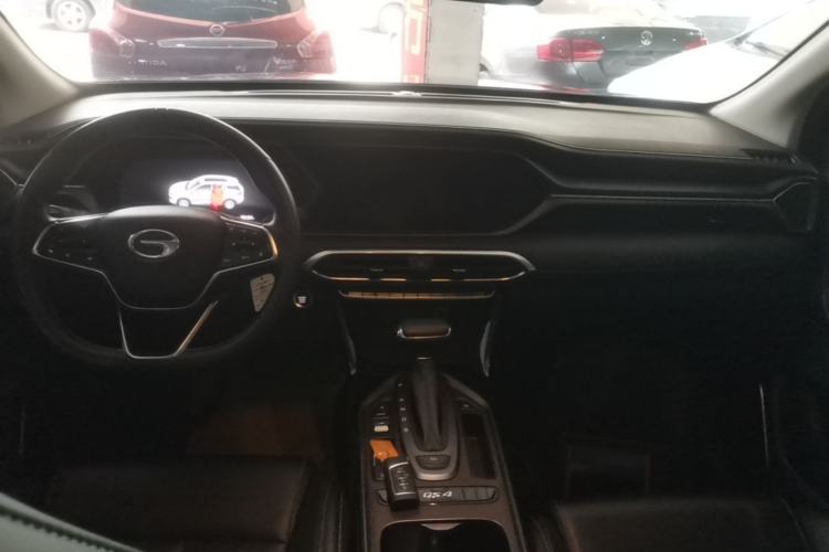 Used GAC Trumpchi GS4 2022 270T Automatic Smart Drive Technology Edition Center Console