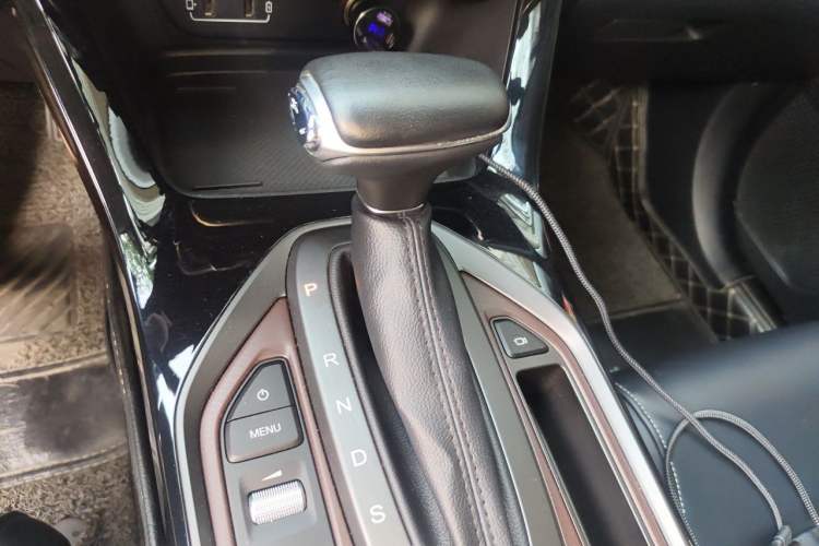 Used GAC Trumpchi GS4 2022 270T Automatic Smart Drive Technology Edition Gear Lever
