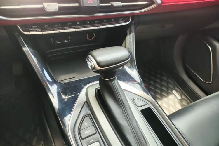 Used GAC Trumpchi GS4 2022 270T Automatic Smart Drive Technology Edition (Upgraded Version) Gear Lever