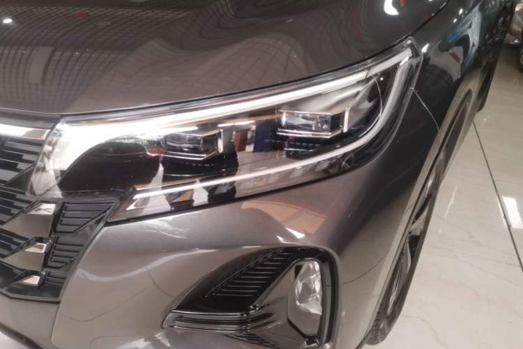 Used GAC Trumpchi GS4 2022 270T Automatic Smart Drive Technology Edition Left Front Headlight