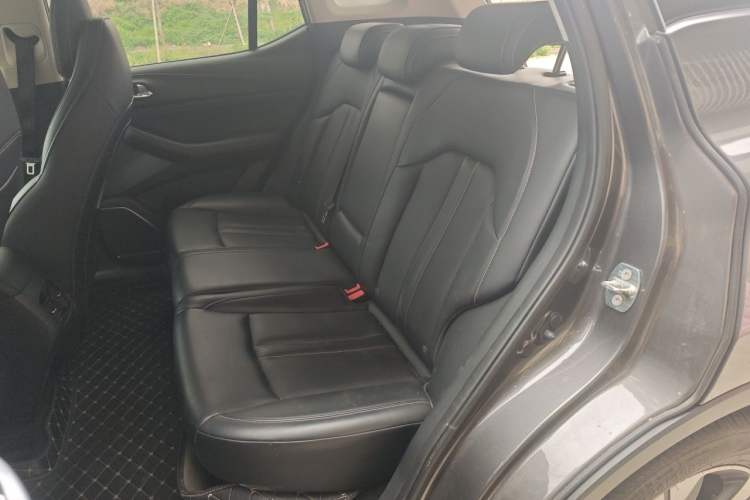 Used GAC Trumpchi GS4 2022 270T Automatic Smart Drive Technology Edition Left Rear Seat