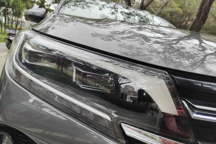 Used GAC Trumpchi GS4 2022 270T Automatic Smart Drive Technology Edition Right Front Headlight