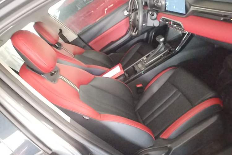 Used GAC Trumpchi GS4 2022 270T Automatic Smart Drive Technology Edition Right Front Seat