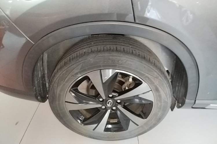 Used GAC Trumpchi GS4 2022 270T Automatic Smart Drive Technology Edition Right Rear Wheel Hub