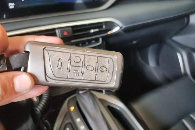 Used GAC Trumpchi GS4 2022 270T Automatic Smart Drive Navigation Edition Vehicle Key
