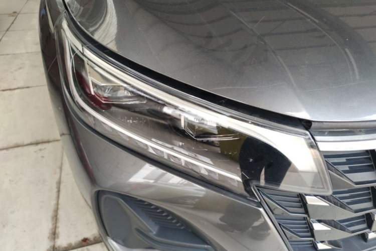 Used GAC Trumpchi GS4 2022 270T Automatic Smart Drive Navigation Edition Right Front Headlight