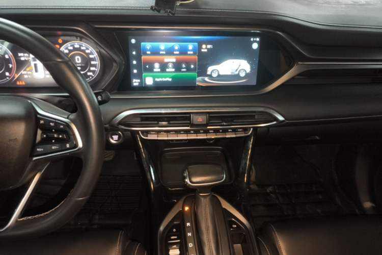 Used GAC Trumpchi GS4 2022 270T Automatic Smart Drive Technology Edition Audio And AC Panel
