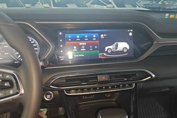 Used GAC Trumpchi GS4 2022 270T Automatic Smart Drive Technology Edition (Upgraded Version) Audio And AC Panel