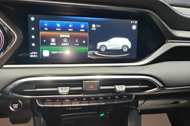 Used GAC Trumpchi GS4 2022 270T Automatic Smart Drive Technology Edition (Upgraded Version) Audio And AC Panel