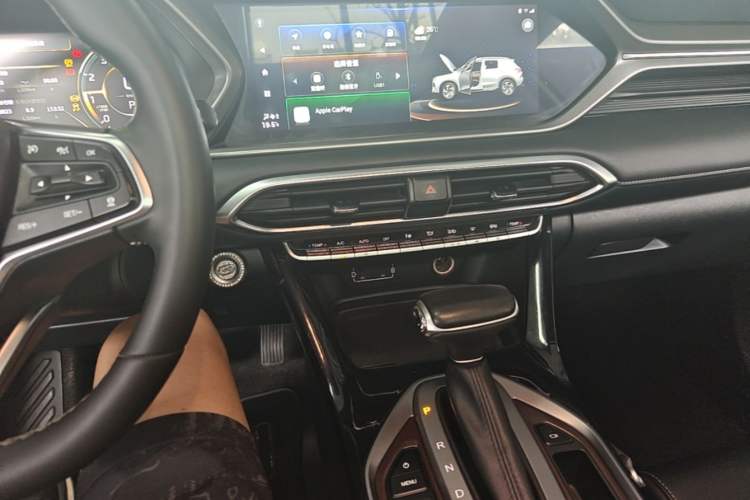Used GAC Trumpchi GS4 2022 270T Automatic Smart Drive Technology Edition (Upgraded Version) Audio And AC Panel