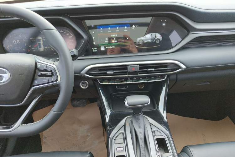 Used GAC Trumpchi GS4 2022 270T Automatic Smart Drive Technology Edition Audio And AC Panel