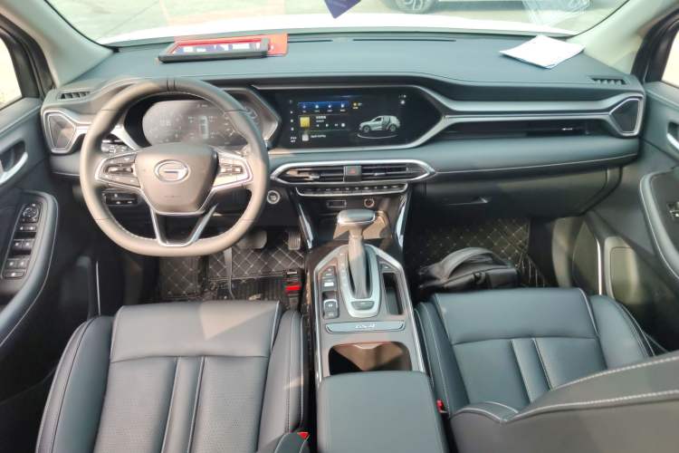 Used GAC Trumpchi GS4 2022 270T Automatic Smart Drive Technology Edition Center Console