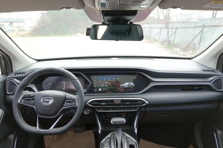 Used GAC Trumpchi GS4 2022 270T Automatic Smart Drive Technology Edition Center Console