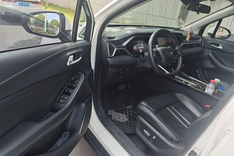 Used GAC Trumpchi GS4 2022 270T Automatic Smart Drive Technology Edition (Upgraded Version) Driver Seat