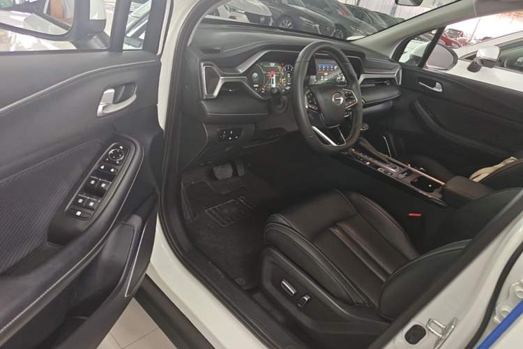 Used GAC Trumpchi GS4 2022 270T Automatic Smart Drive Technology Edition (Upgraded Version) Driver Seat