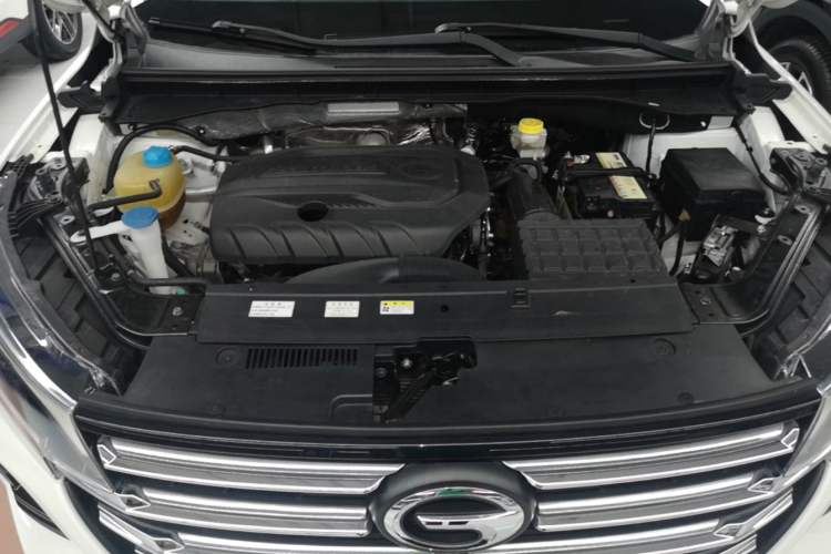Used GAC Trumpchi GS4 2022 270T Automatic Smart Drive Flagship Edition Engine Bay