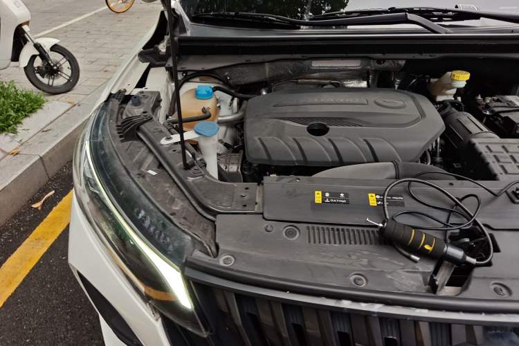 Used GAC Trumpchi GS4 2022 270T Automatic Smart Drive Navigation Edition Engine Bay Right