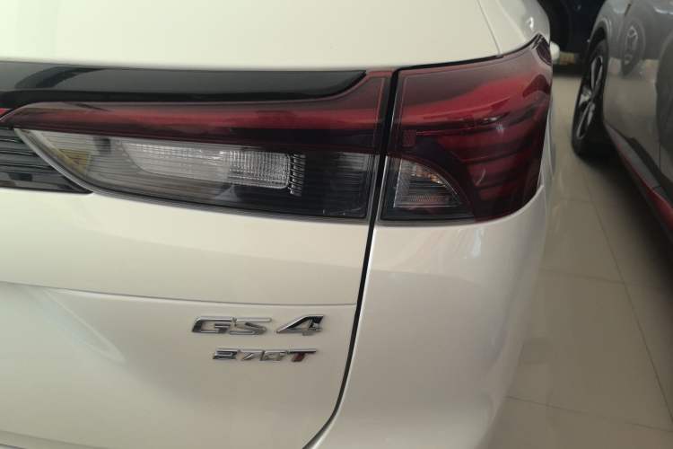 Used GAC Trumpchi GS4 2022 270T Automatic Smart Drive Flagship Edition Exterior 5